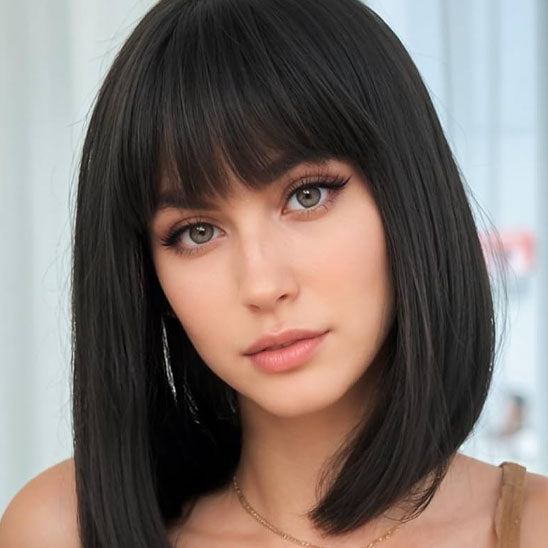 femme porte perruque femme naturelle couleur noir